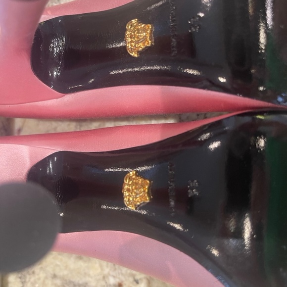 Versace Pink Pumps - Picture 6 of 13